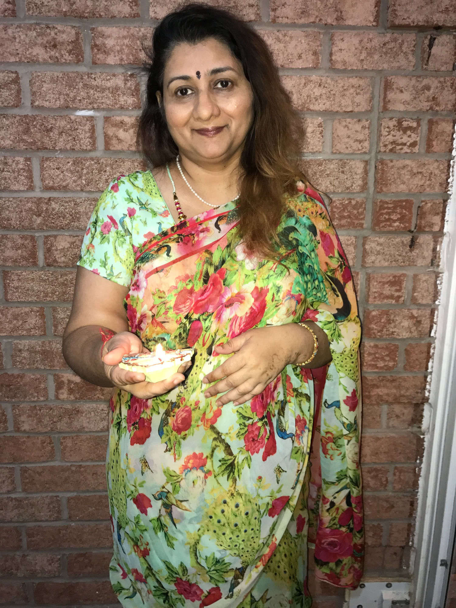 Dr. Nidhi Bhan — Subconscious Mind Transformation Expert, Hypnotherapist and Life Coach in Toronto